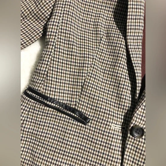 Club Monaco Blazer - Picture 5 of 6